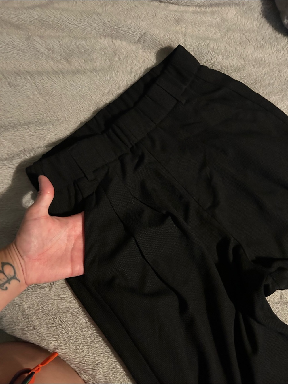 NWOT Black Wide-Leg High Waist Trousers - Picture 12 of 12